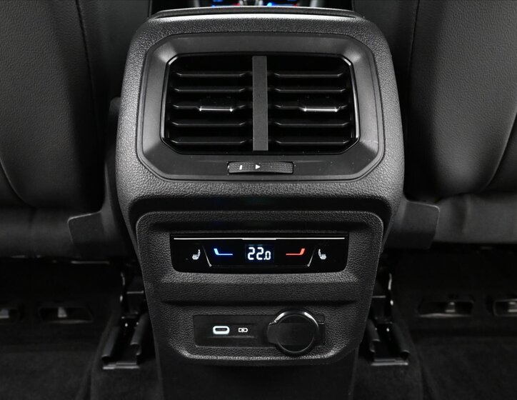 Seat Tarraco SUV / Terénní 2,0 l 147 kw