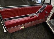 Ford Thunderbird Kupé 6,4 l 224 kw