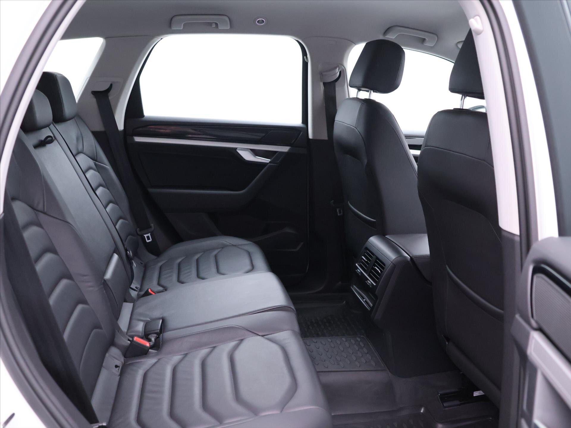 Volkswagen Touareg SUV 3,0 l 170 kw