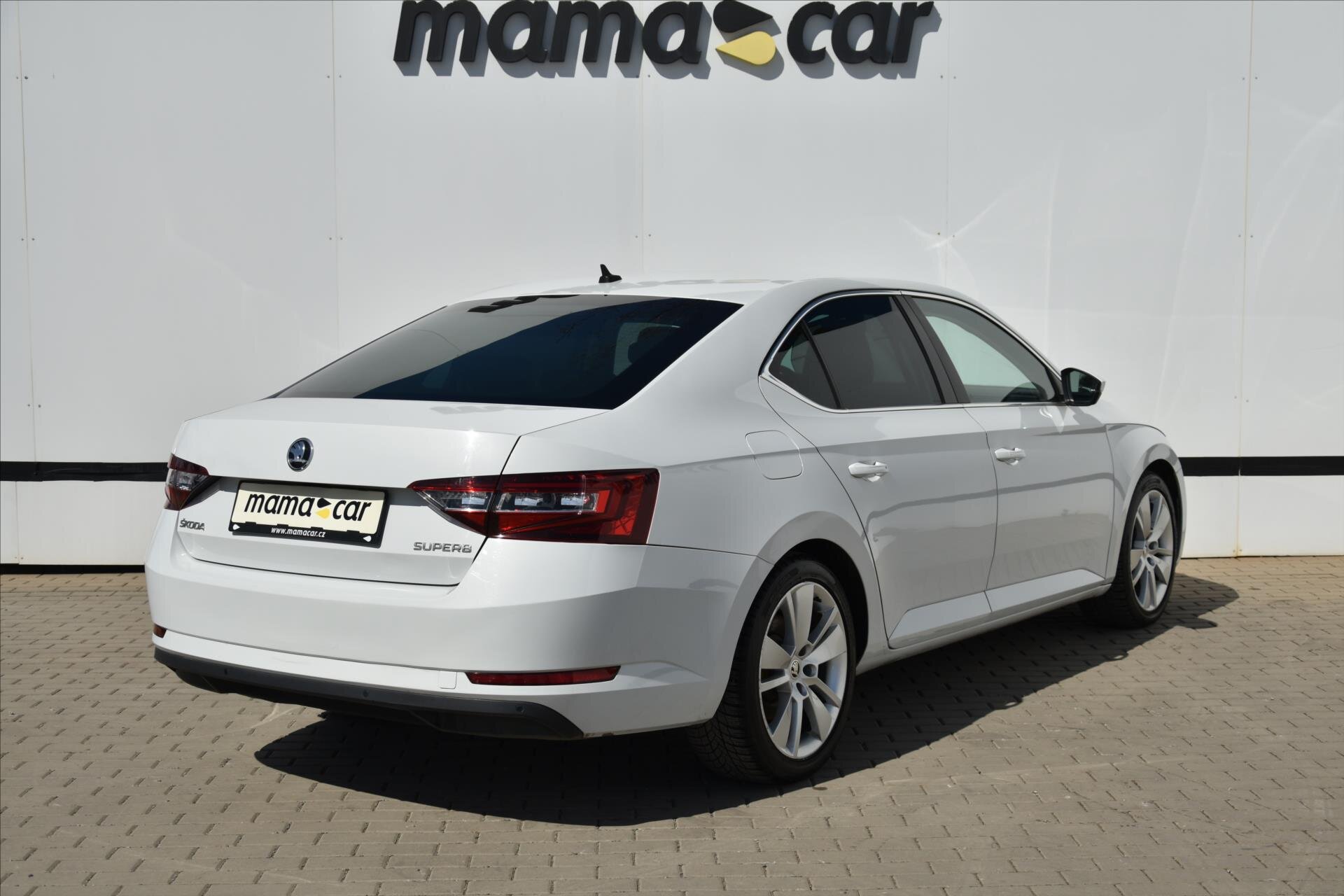 Škoda Superb Liftback 2,0 l 110 kw