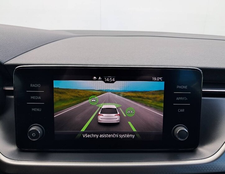 Škoda Scala Hatchback 1,5 l 110 kw