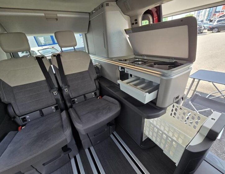 Volkswagen California VAN-Minibus 2,0 l 110 kw