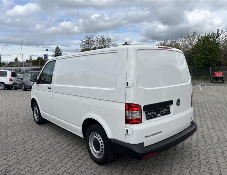 Volkswagen Transporter Skříň 2,0 l 84 kw