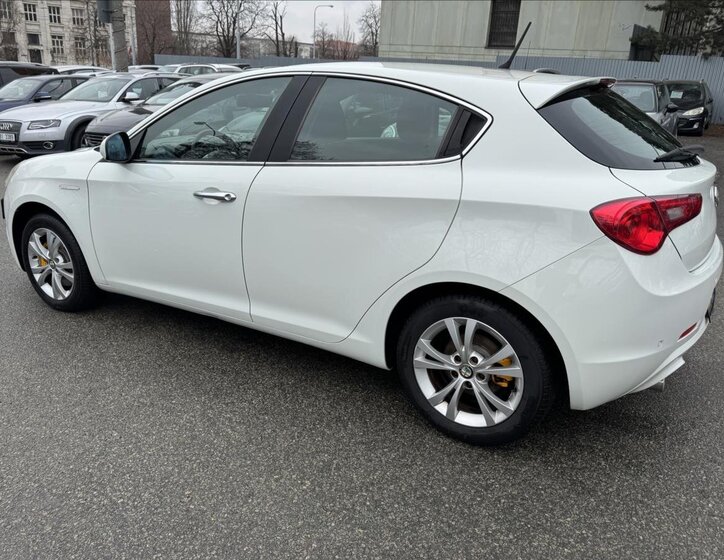 Alfa Romeo Giulietta Hatchback 1,4 l 125 kw