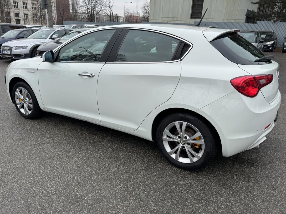 Alfa Romeo Giulietta Hatchback 1,4 l 125 kw