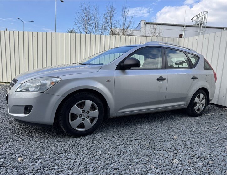 KIA Ceed Kombi 1,4 l 80 kw