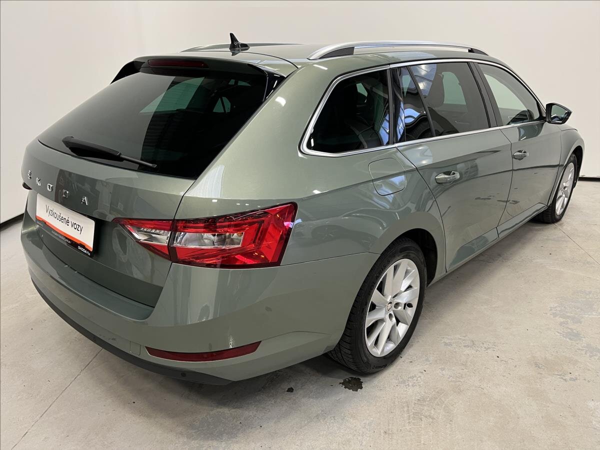 Škoda Superb Kombi 2,0 l 110 kw