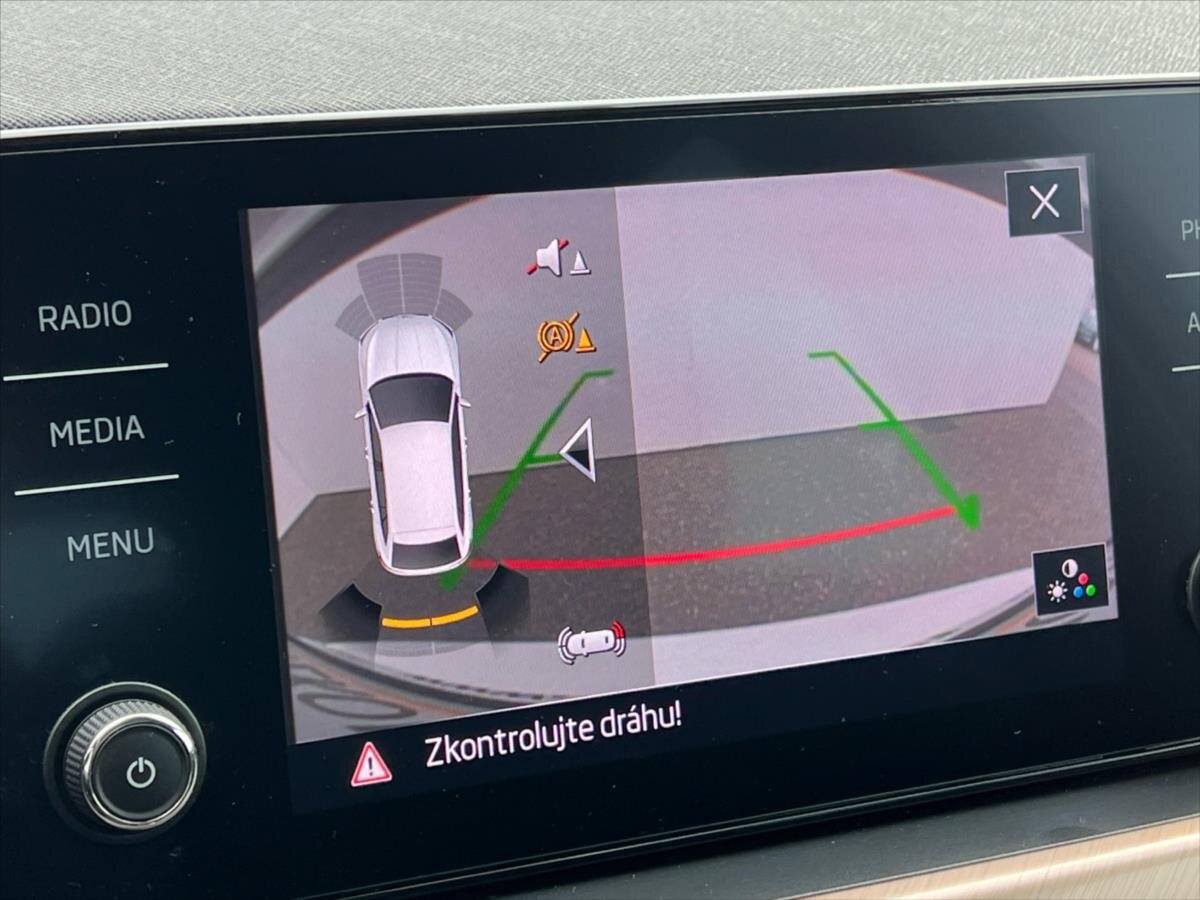 Škoda Scala Hatchback 1,6 l 85 kw