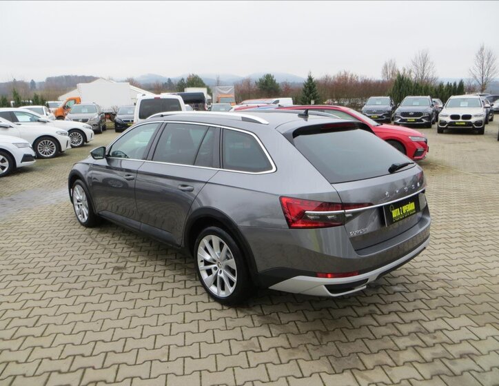 Škoda Superb 5