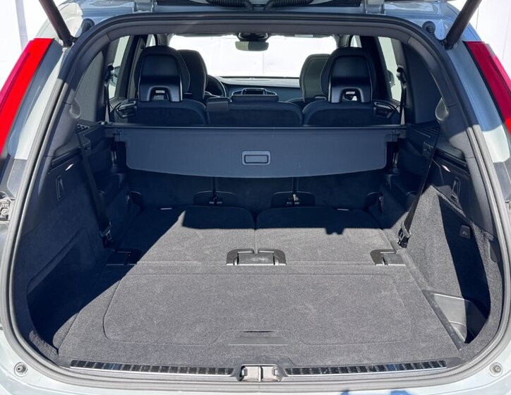 Volvo XC90 SUV 2,0 l 173 kw