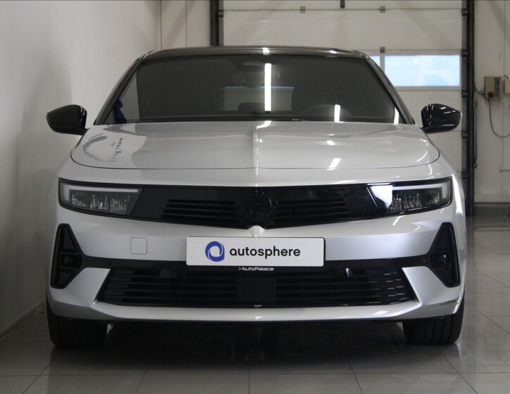 Opel Astra Hatchback 1,2 l 96 kw