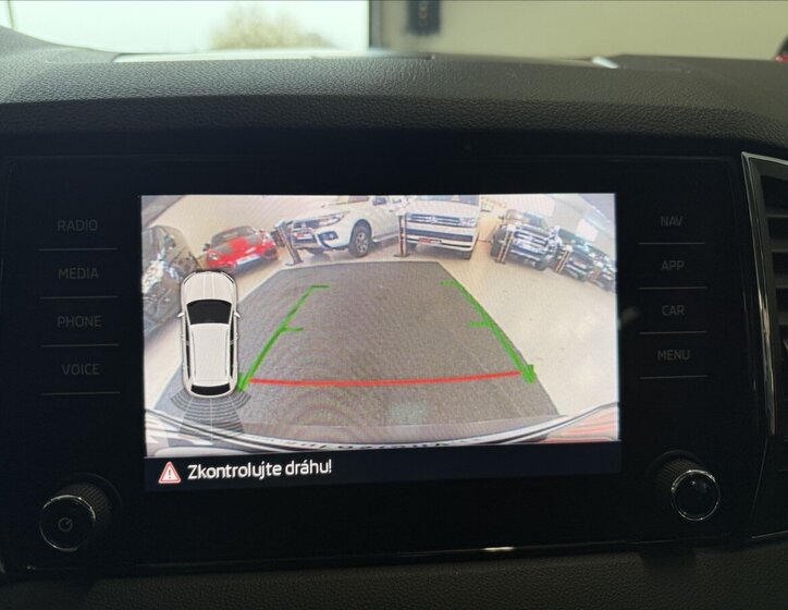 Škoda Karoq SUV / Terénní 1,6 l 85 kw