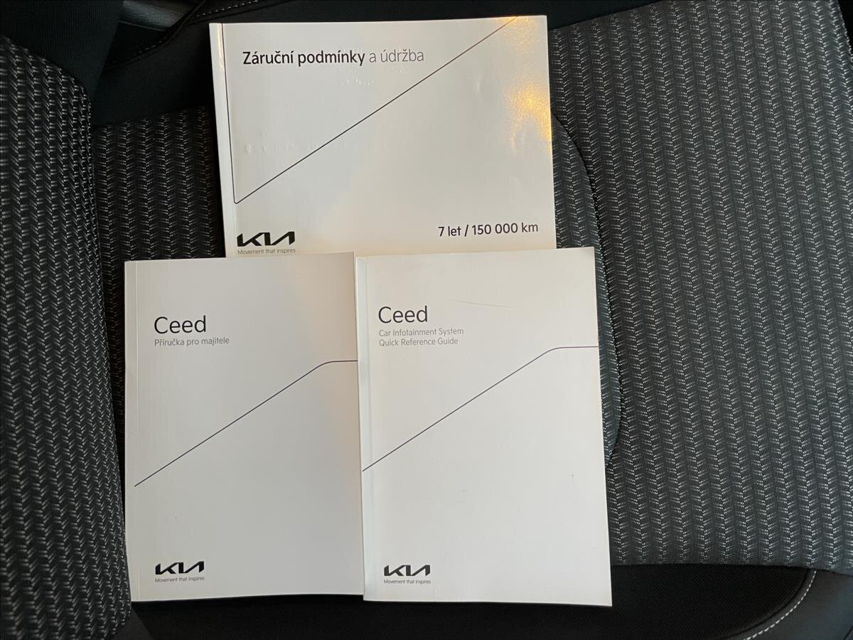 KIA Ceed Hatchback 998,0 74 kw