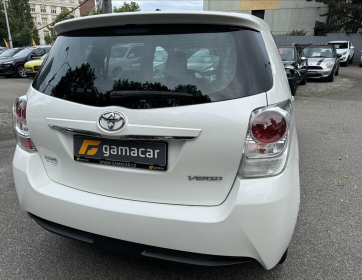 Toyota Verso MPV 2,0 l 91 kw