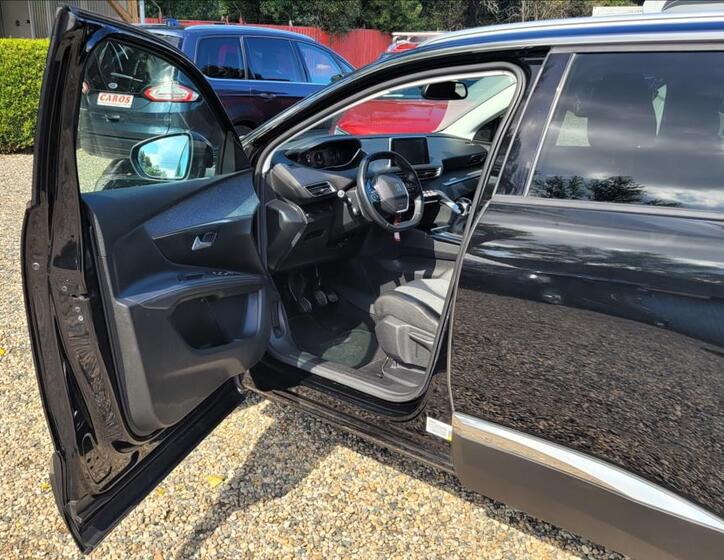 Peugeot 5008 7