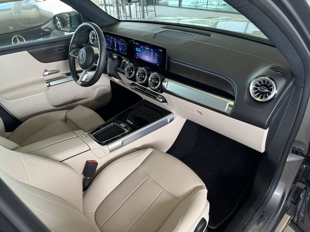 Mercedes-Benz EQB SUV / Terénní 0,0 168 kw