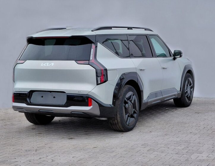 KIA EV9 9