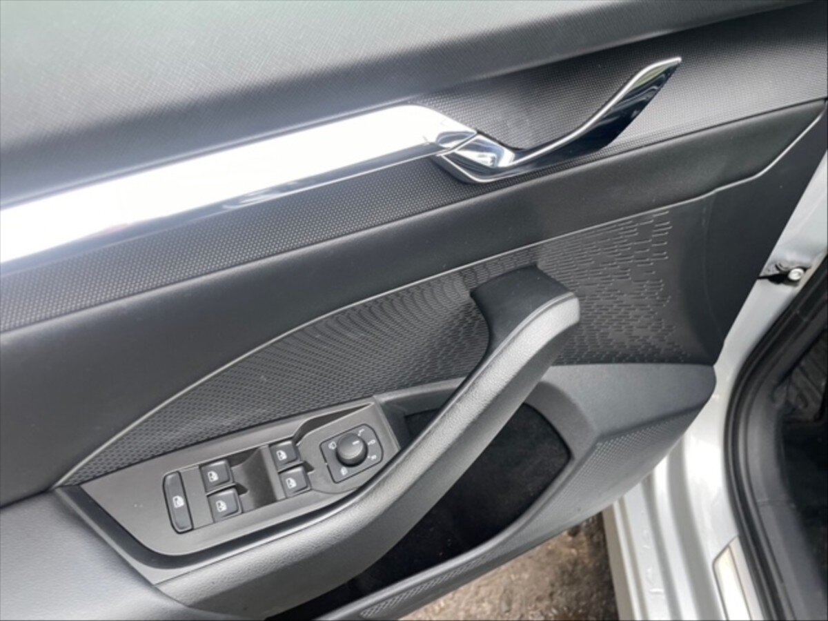 Škoda Octavia Kombi 2,0 l 85 kw