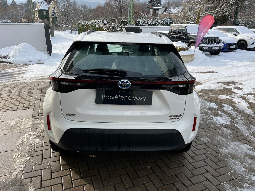 Toyota Yaris Cross SUV 1,5 l 68 kw