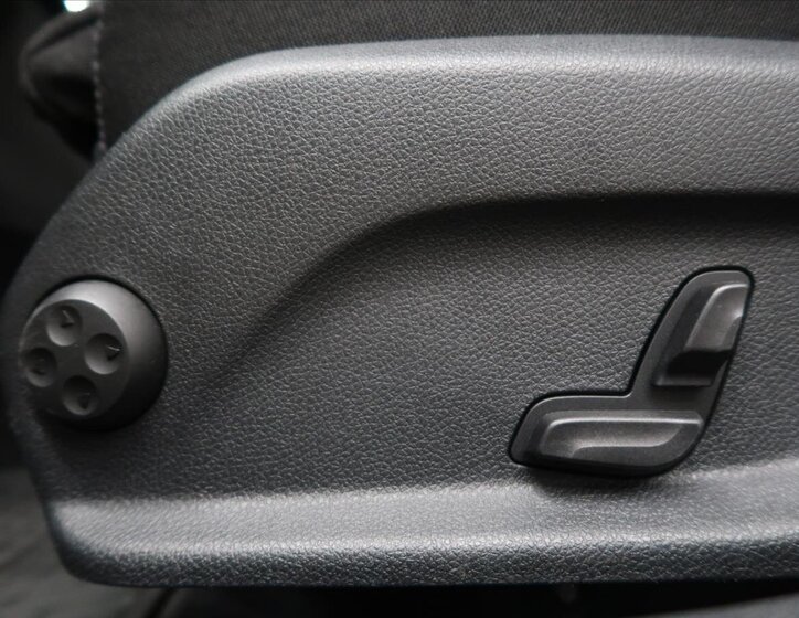 Mercedes-Benz Třídy C Kombi 1,6 l 100 kw