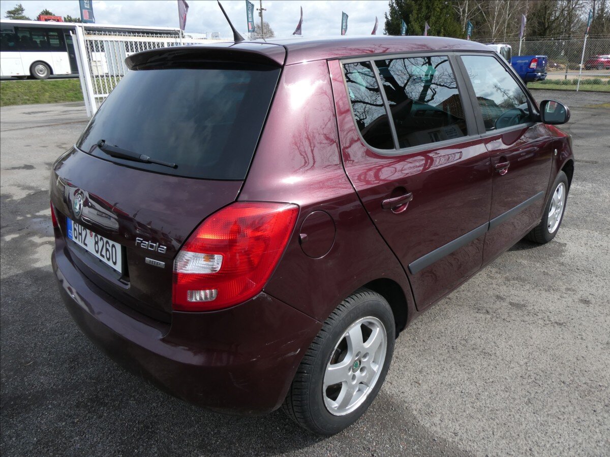 Škoda Fabia Hatchback 1,2 l 44 kw