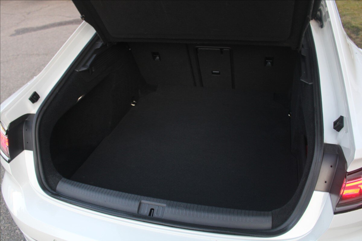 Volkswagen Arteon Liftback 2,0 l 147 kw