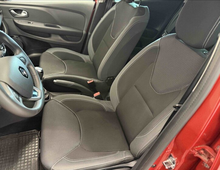 Renault Clio Hatchback 1,1 l 54 kw