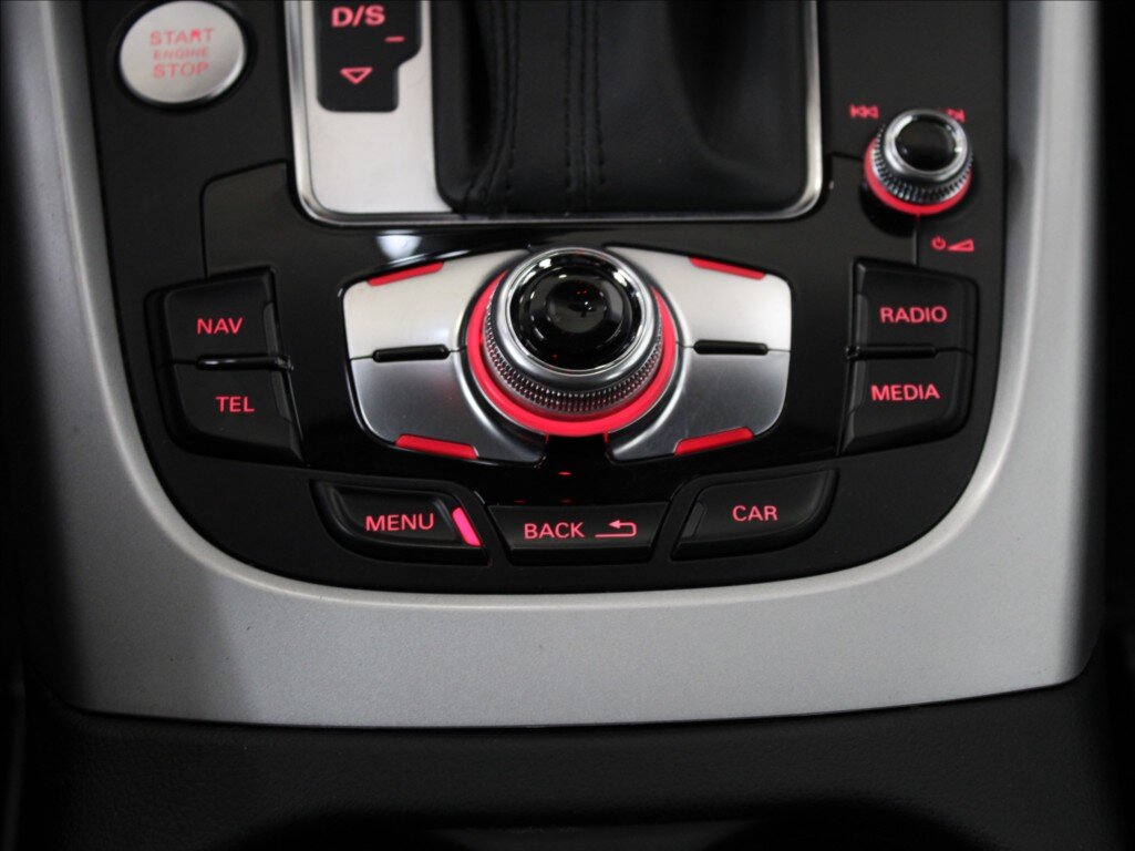 Audi Q5 SUV 2,0 l 140 kw