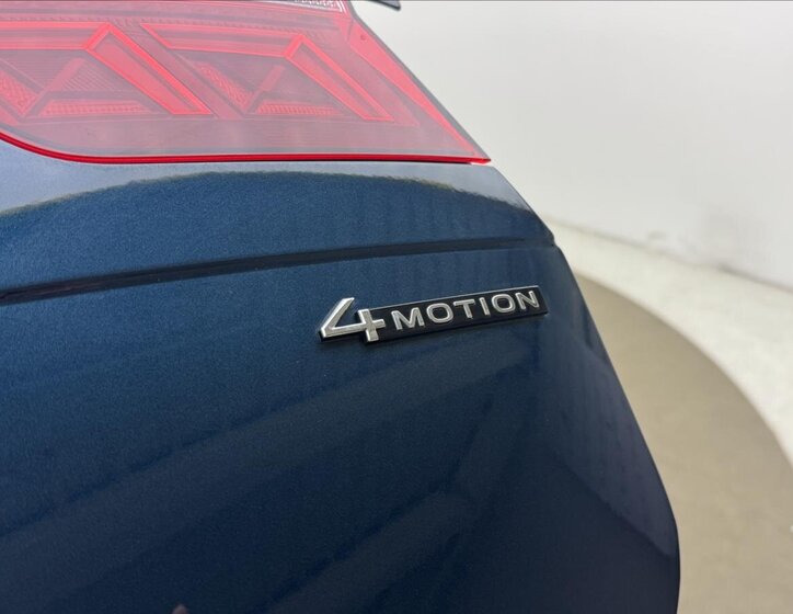 Volkswagen Tiguan SUV / Terénní 2,0 l 147 kw