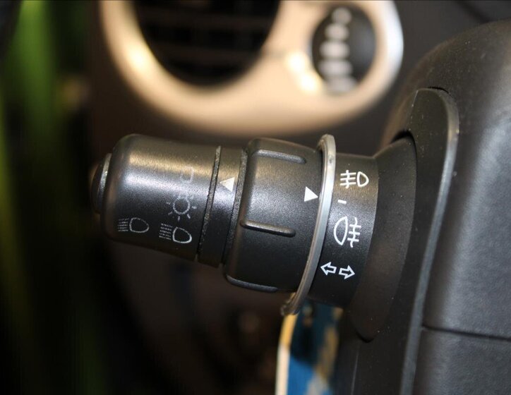 Renault Clio Hatchback 1,1 l 55 kw