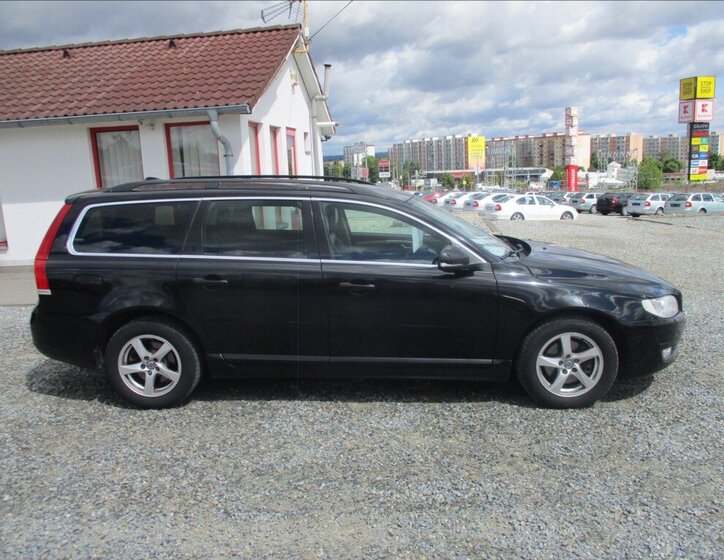 Volvo V70 Kombi 2,0 l 133 kw