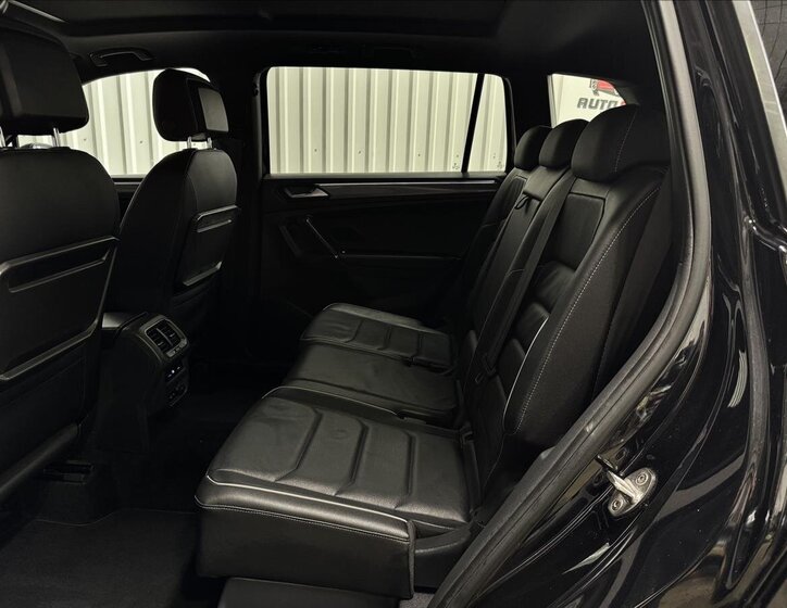 Volkswagen Tiguan Allspace SUV / Terénní 2,0 l 140 kw