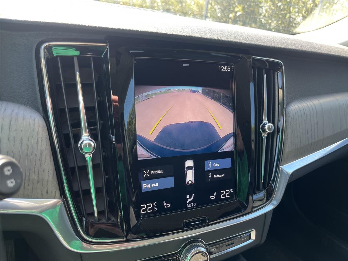 Volvo V90 Kombi 2,0 l 145 kw