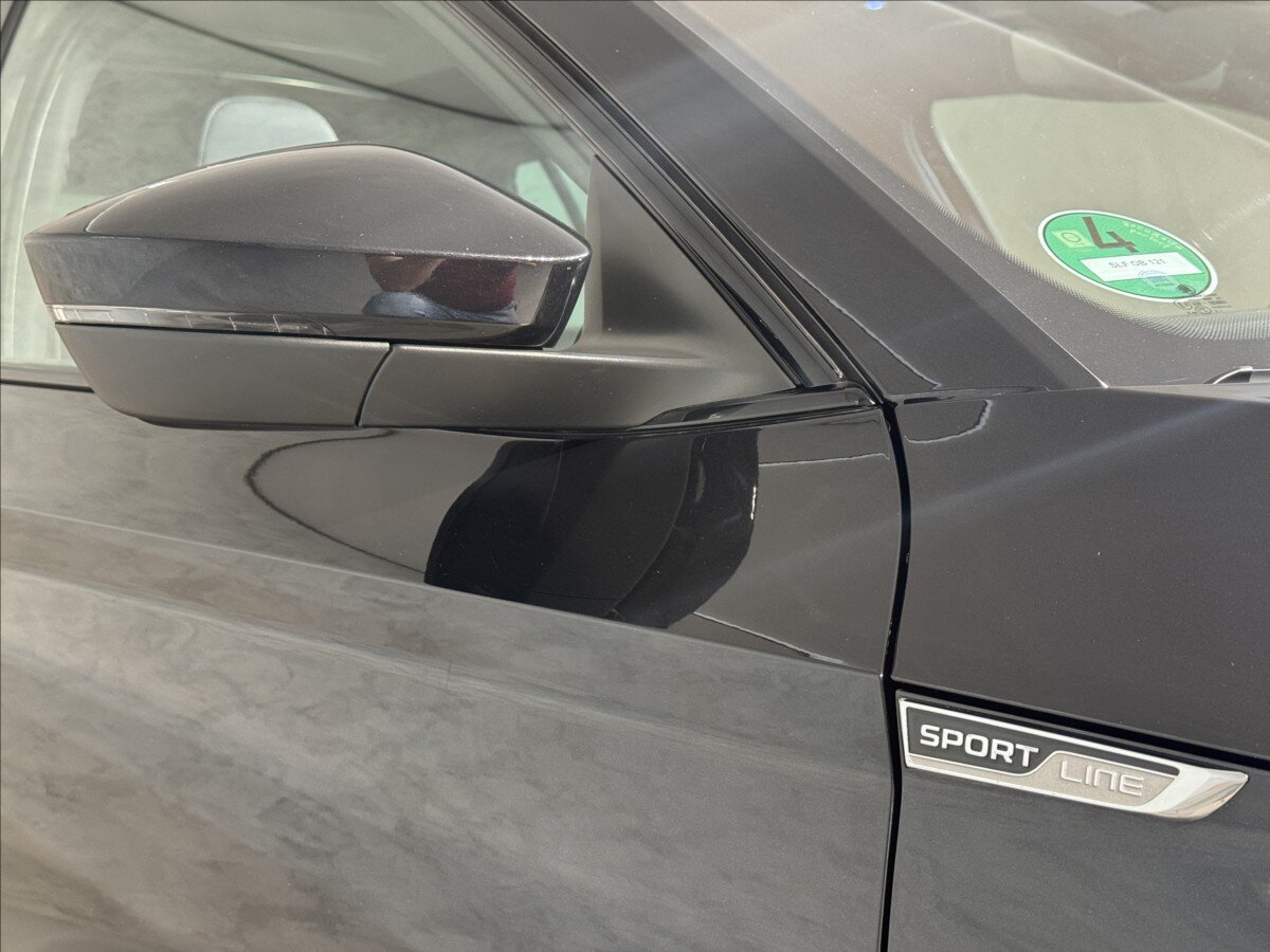 Škoda Superb Kombi 2,0 l 140 kw