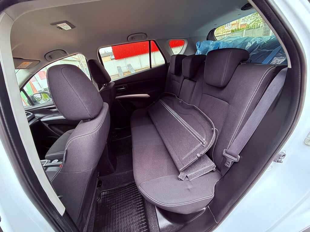 Suzuki SX4 S-Cross SUV / Terénní 1,4 l 103 kw