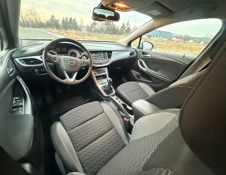 Opel Astra Kombi 1,2 l 81 kw