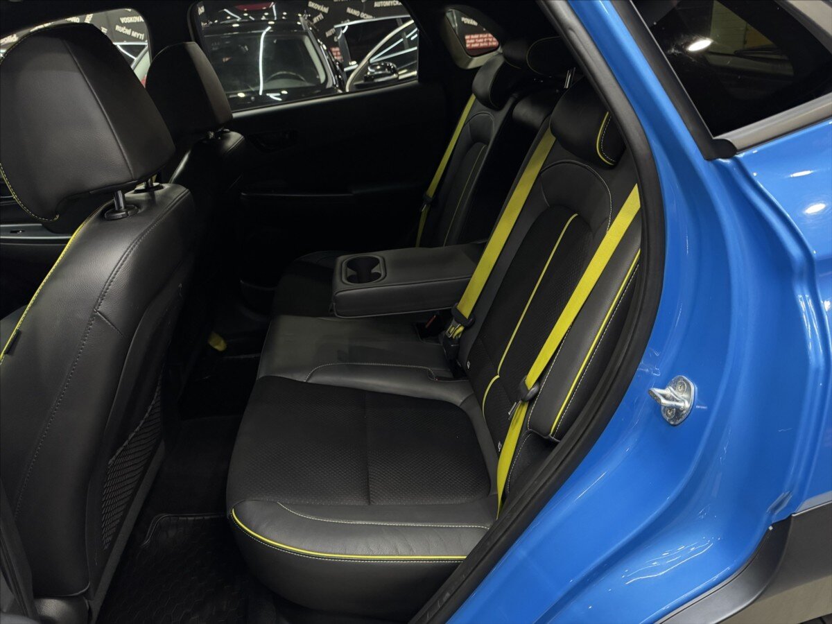 Hyundai Kona SUV / Terénní 1,6 l 130 kw