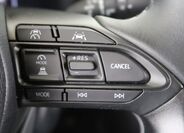 Toyota Yaris Cross 26