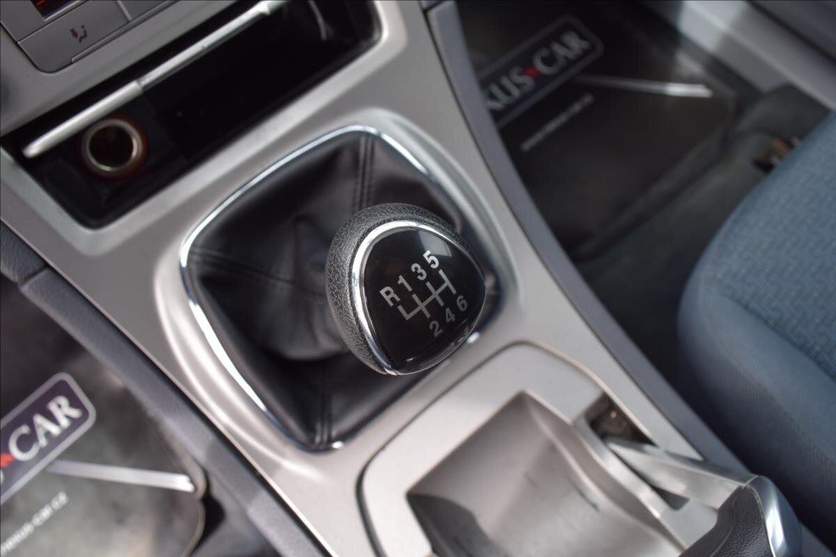 Ford Galaxy MPV 2,0 l 103 kw