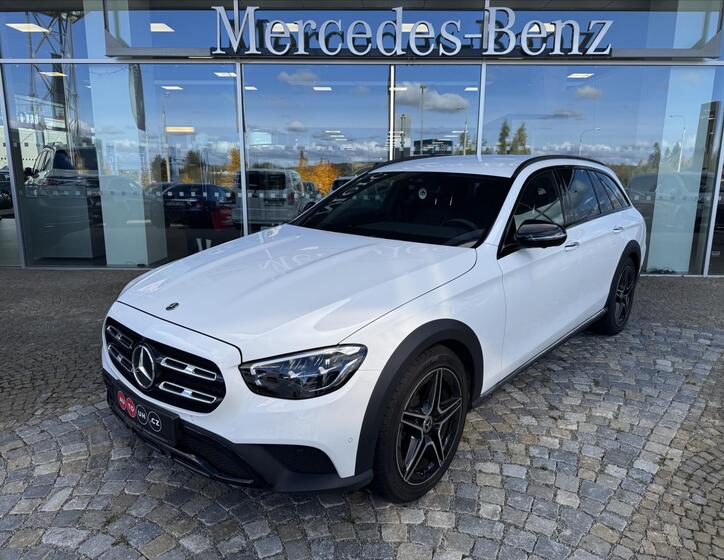 Mercedes-Benz Třídy E 1