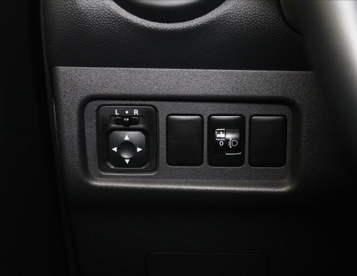 Mitsubishi Space Star Hatchback 1,2 l 52 kw