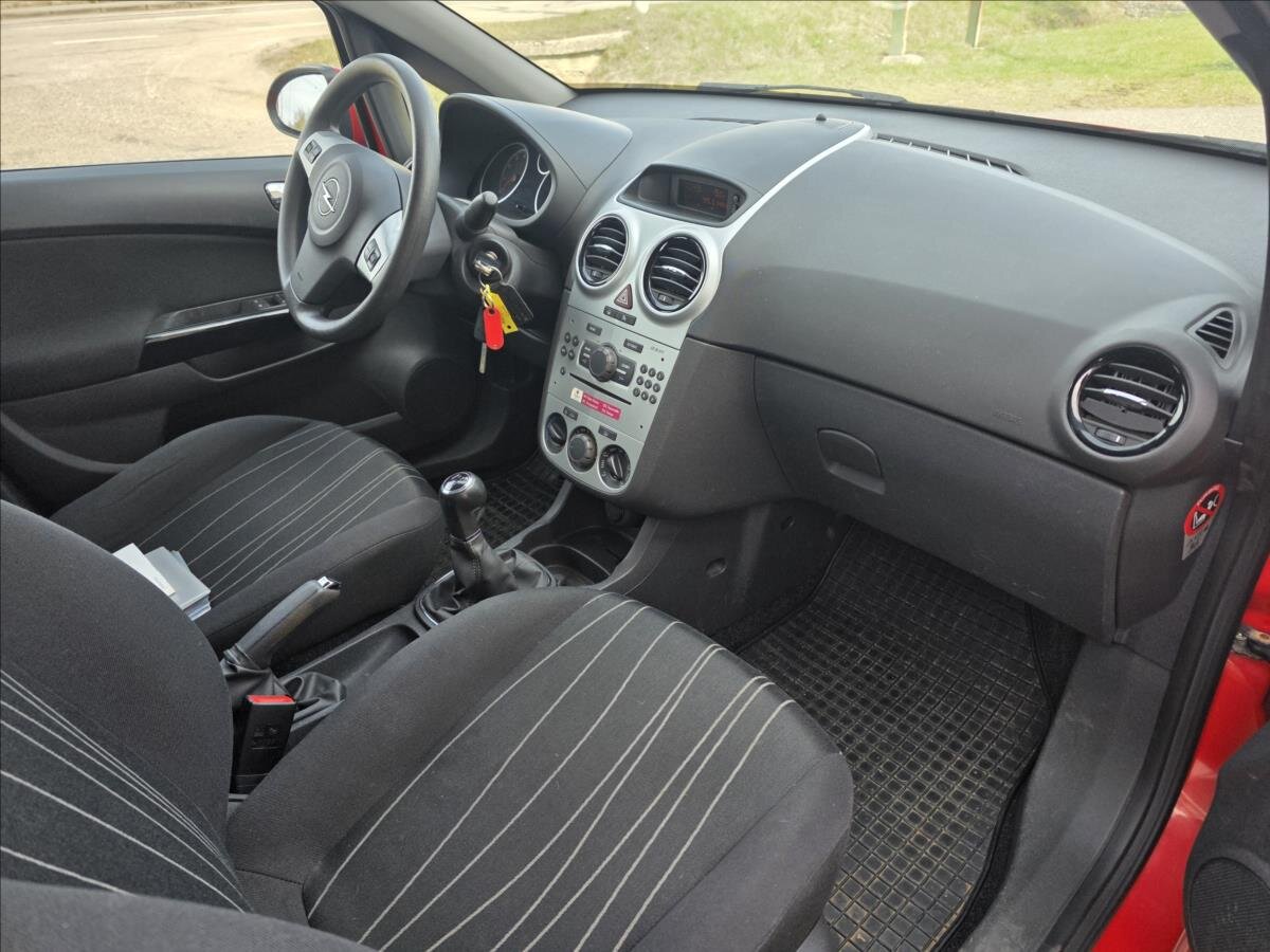 Opel Corsa Hatchback 1,2 l 59 kw