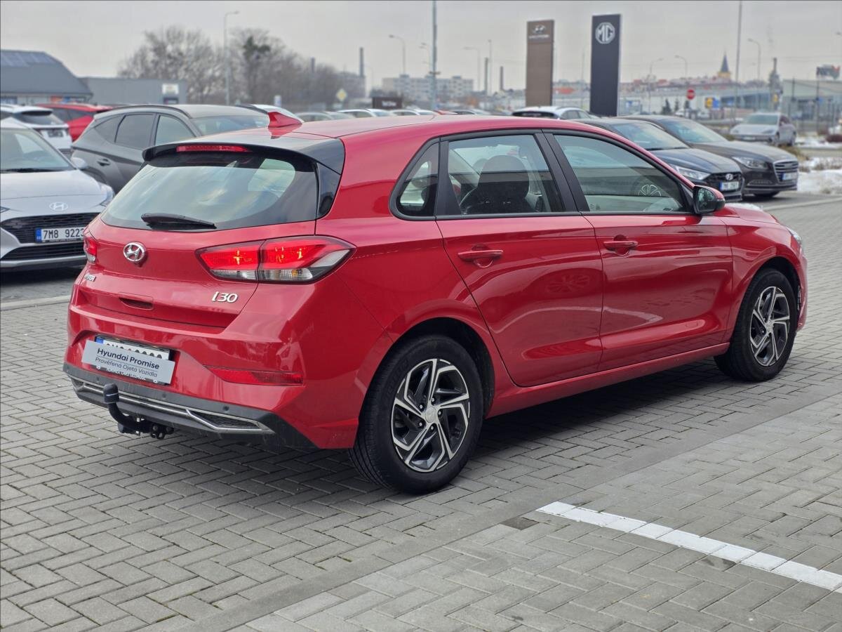 Hyundai i30 Hatchback 1,5 l 80 kw