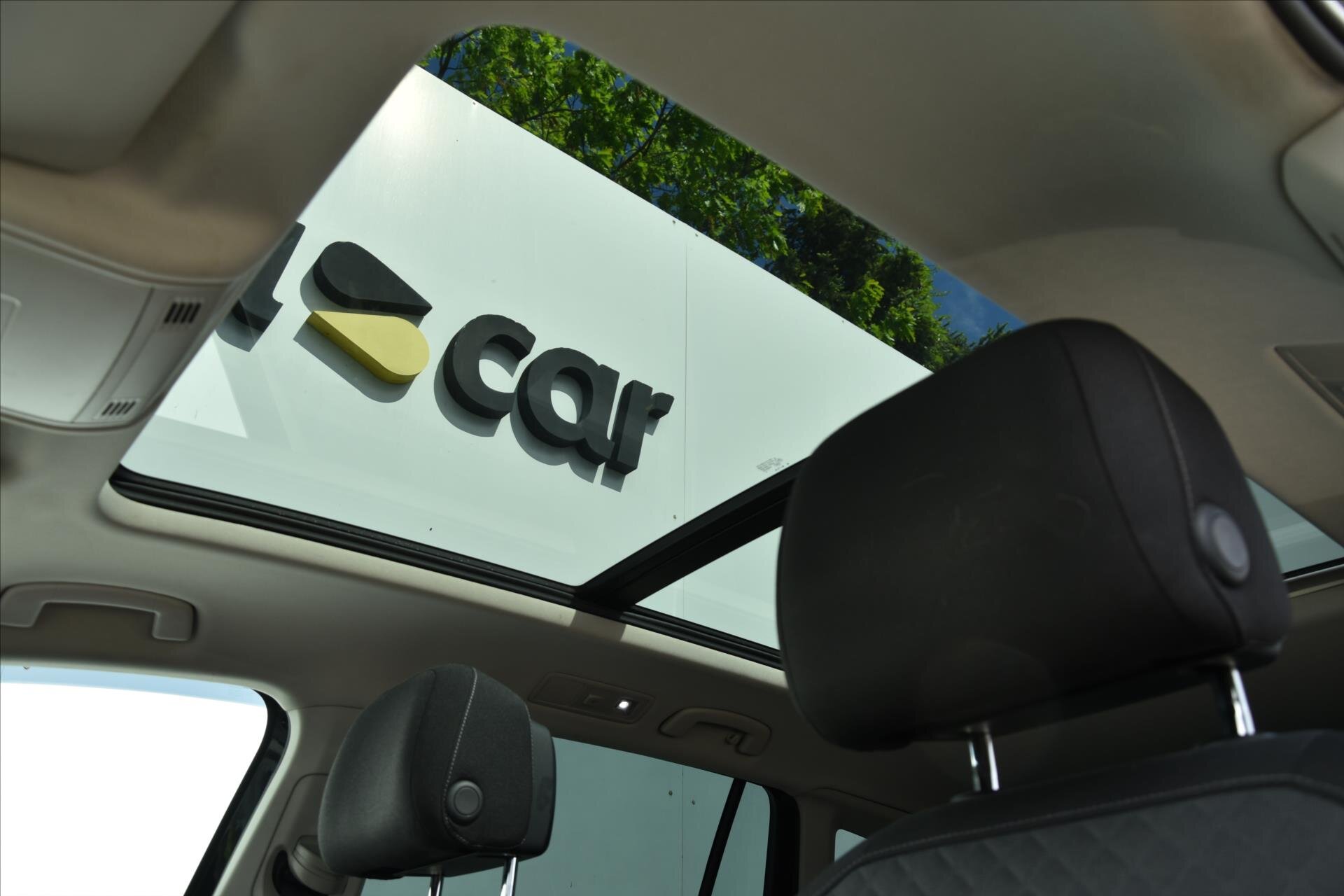 Volkswagen Tiguan SUV / Terénní 2,0 l 110 kw