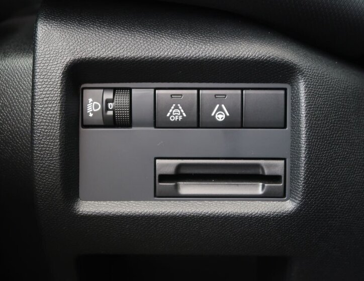 Citroën C5 Aircross SUV / Terénní 1,5 l 96 kw