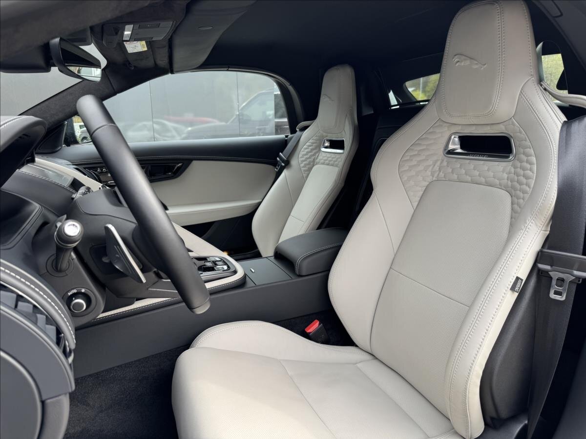 Jaguar F-Type Kabriolet 5,0 l 331 kw