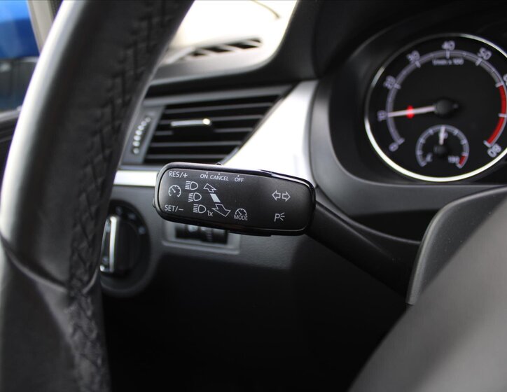 Škoda Rapid Liftback 999,0 81 kw