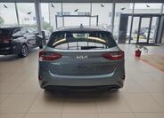 KIA Ceed 4