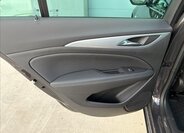 Opel Insignia Hatchback 2,0 l 128 kw