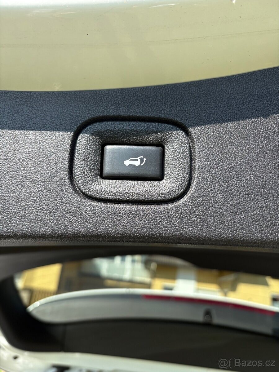 Renault Koleos SUV / Terénní 0,0 110 kw